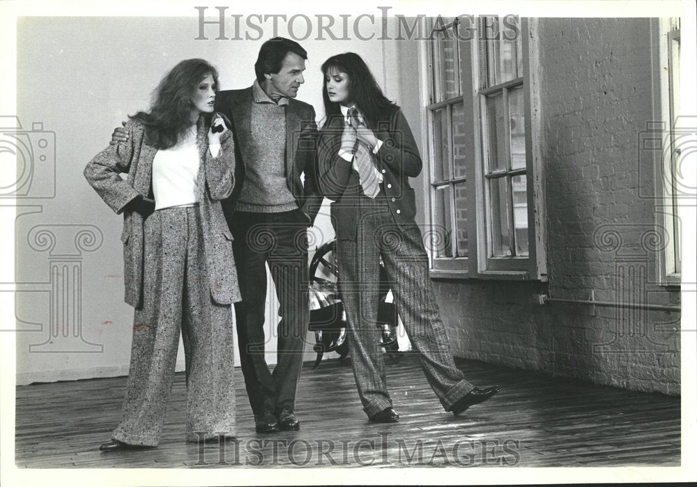 Press Photo Tweed Sweater and Plaid Pants Fashion - RRV59713- Historic Images