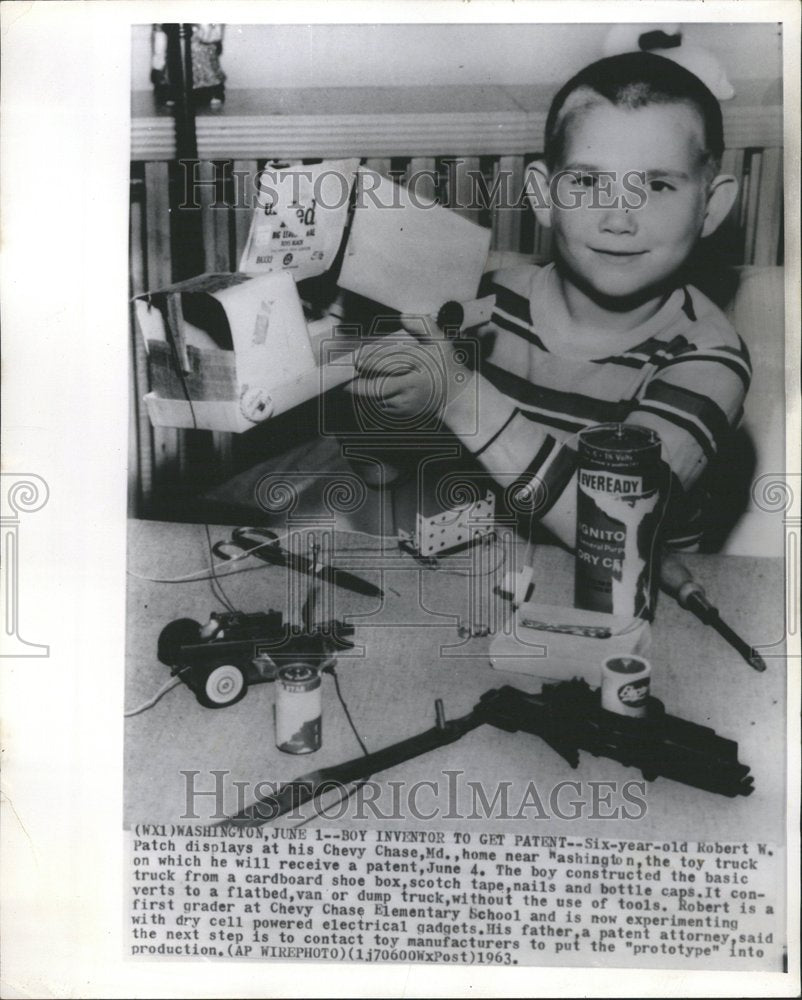 1963 Press Photo Robert Patch Washington toy truck - RRV60663- Historic Images