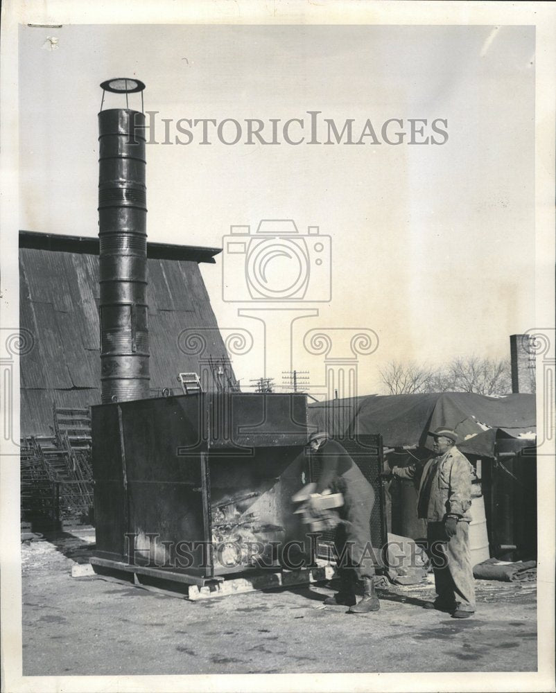 1961 Press Photo Air Pollution Smokeless Portable Away - RRV61625- Historic Images