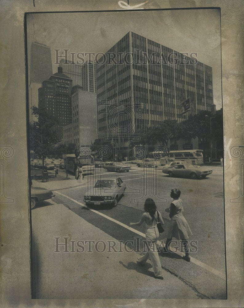 1975 Press Photo Bliar Building Prudential Insurance Co- Historic Images