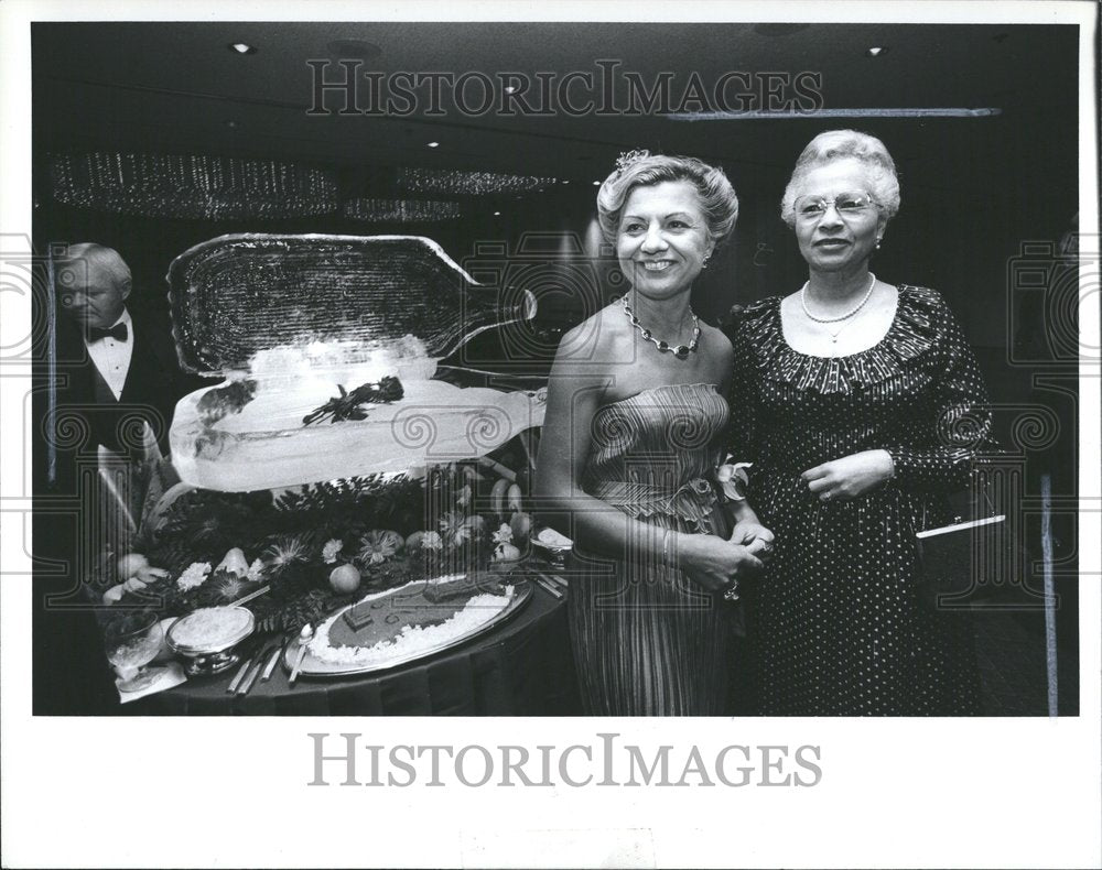 1982 Press Photo Tzhak Perlman Concert - RRV71809- Historic Images