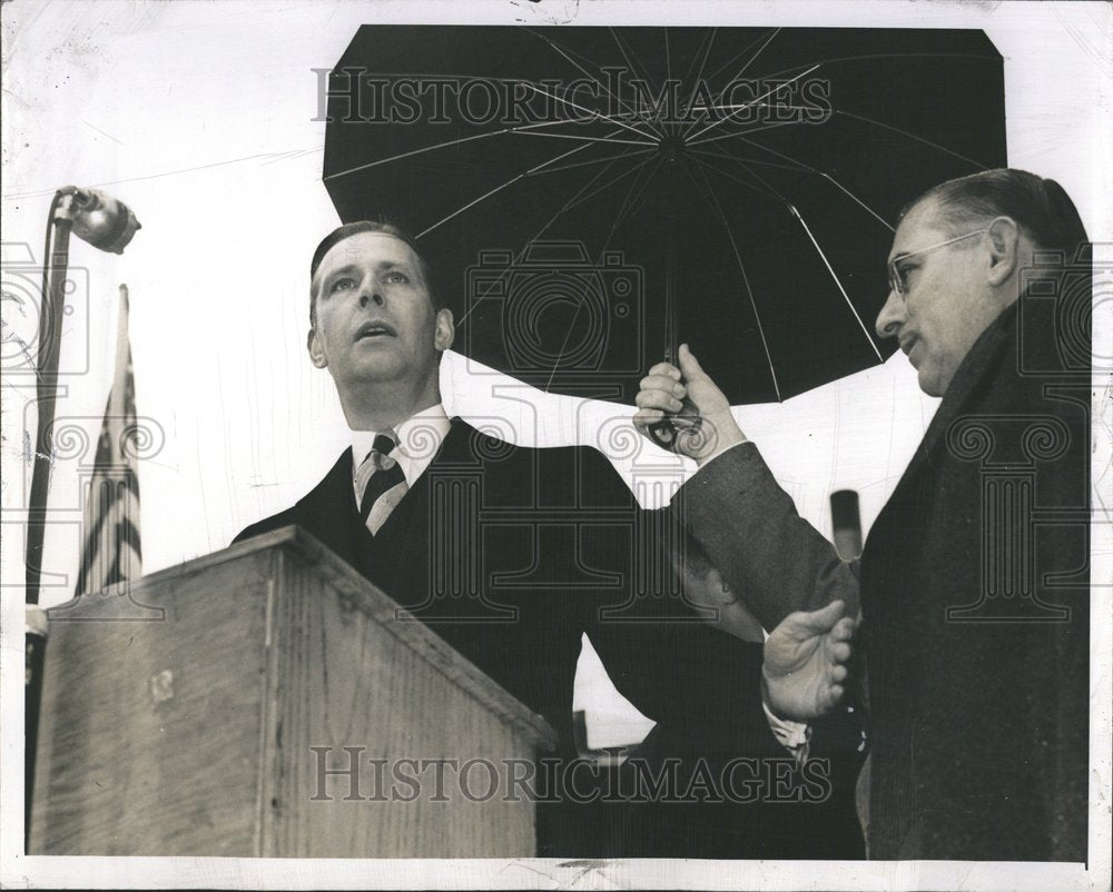 1945 Press Photo Gov. Maurice Tobin Of Massachusetts - RRV71901- Historic Images