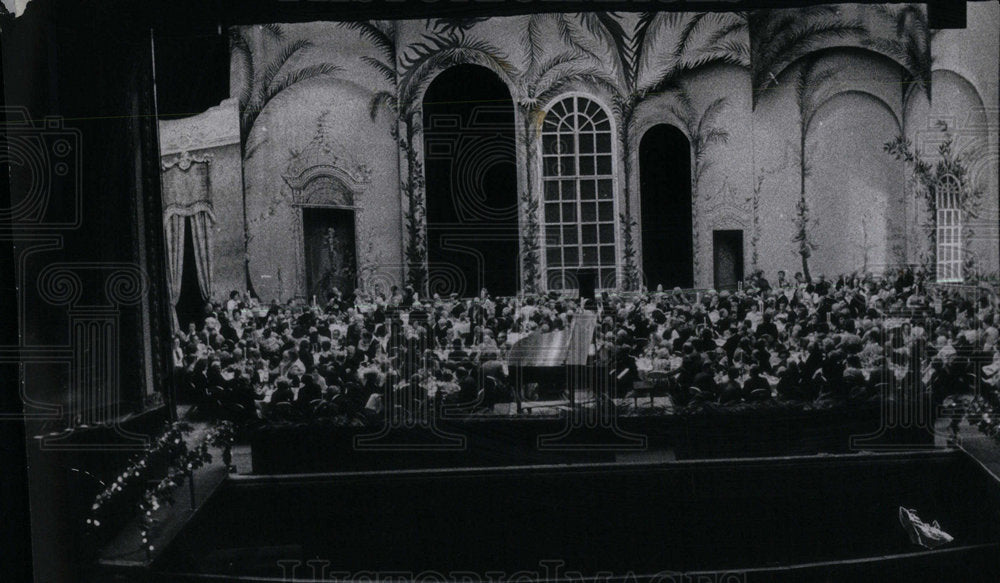 1974 Press Photo Lyric Opera Corp Der Rosenkavalier - RRX01409- Historic Images