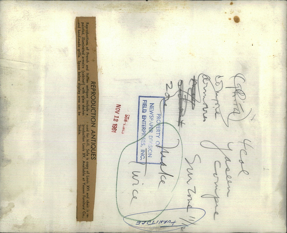 1961 Press Photo FURNITURE ANTIQUES ARMOIRE SOFA CHAIR - RRX02225