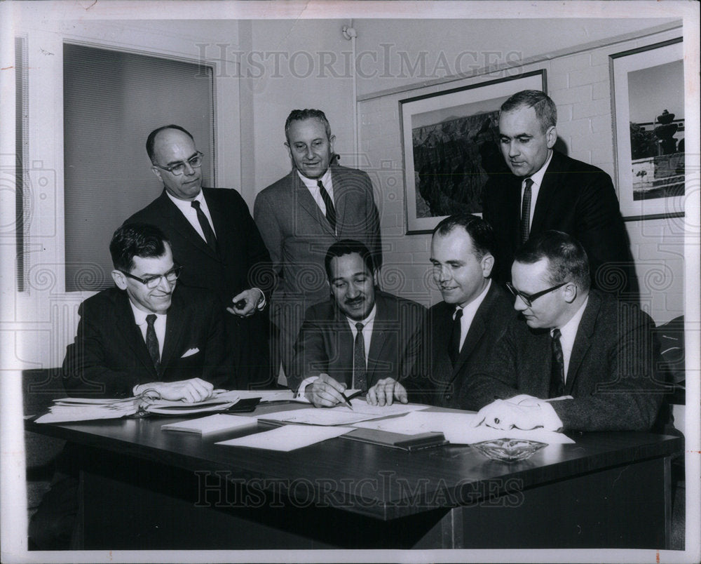 1967 Press Photo Detroit News Employee - RRX03903- Historic Images