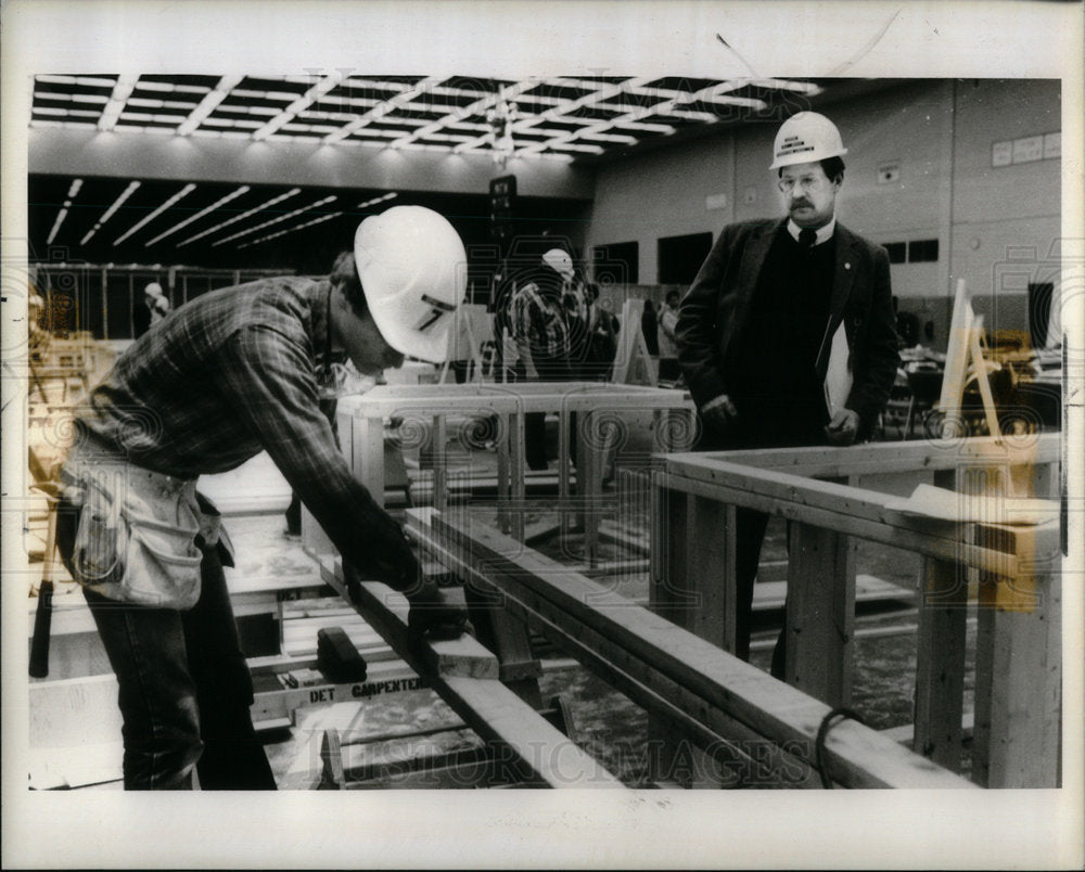 1984 Press Photo Home Building Competition/Construction - RRX04083- Historic Images