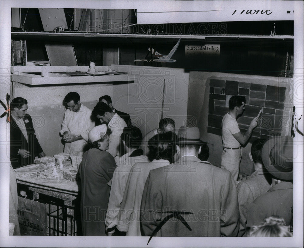 1956 Press Photo Detroit Builders Show - RRX04119- Historic Images