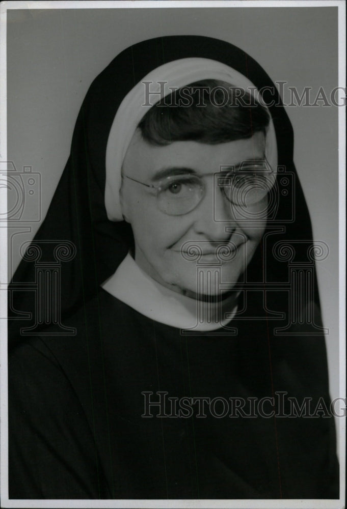 1967 Press Photo Mary Lucille Middleton RSM President Mercy college- RSA04695- Historic Images