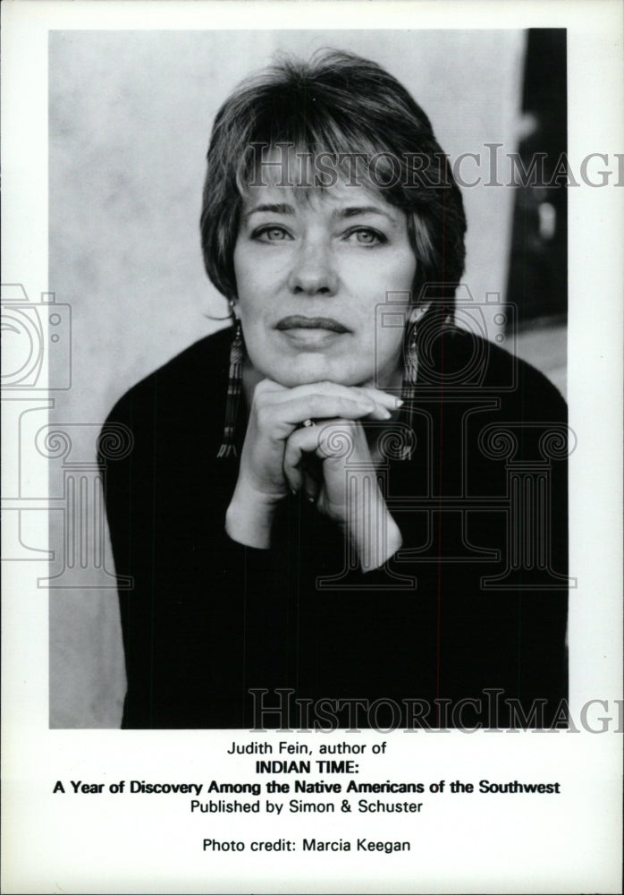 1993 Press Photo Simon Schuster Native American  - Historic Images