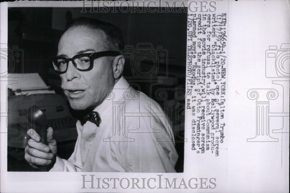 1960 Press Photo Screen Writer Falton Trumbo- Historic Images