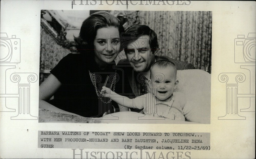 1970 Press Photo Today Show Barbara Walters Family- Historic Images