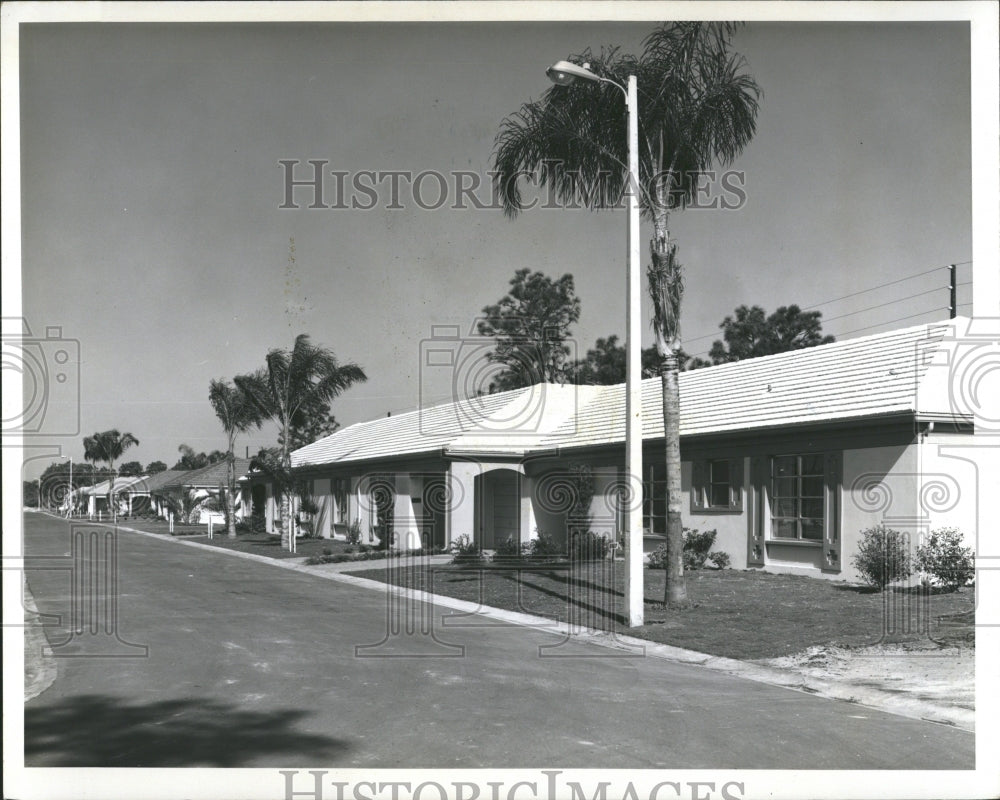 1969 Press Photo Bardmour Country Club Condominiums In- RSA06055- Historic Images