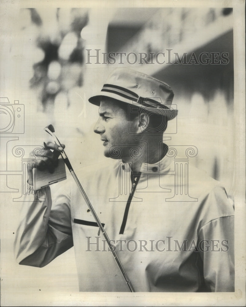 1965 Press Photo Low slung stretch fabric casual sports- Historic Images