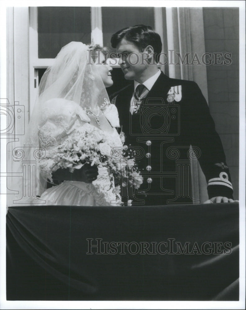 1992 Press Photo British Actors Pippa Hinchely Sam Mill- RSA14007- Historic Images