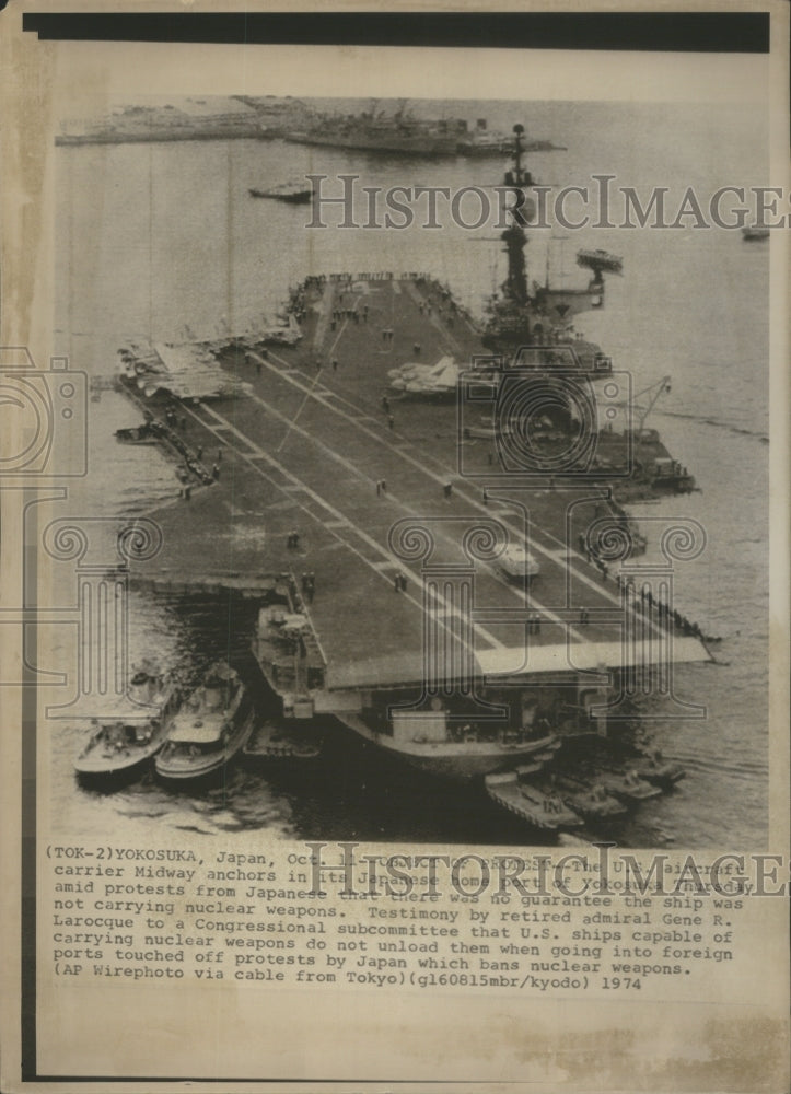 1974 Press Photo U.S. Aircraft Carrier,Midway,Anchors i- Historic Images