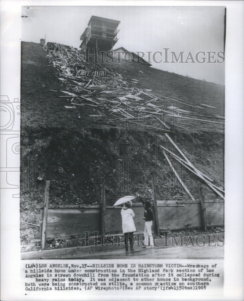 1965 Press Photo Wreckage Hillside home Highland park- RSA16055- Historic Images