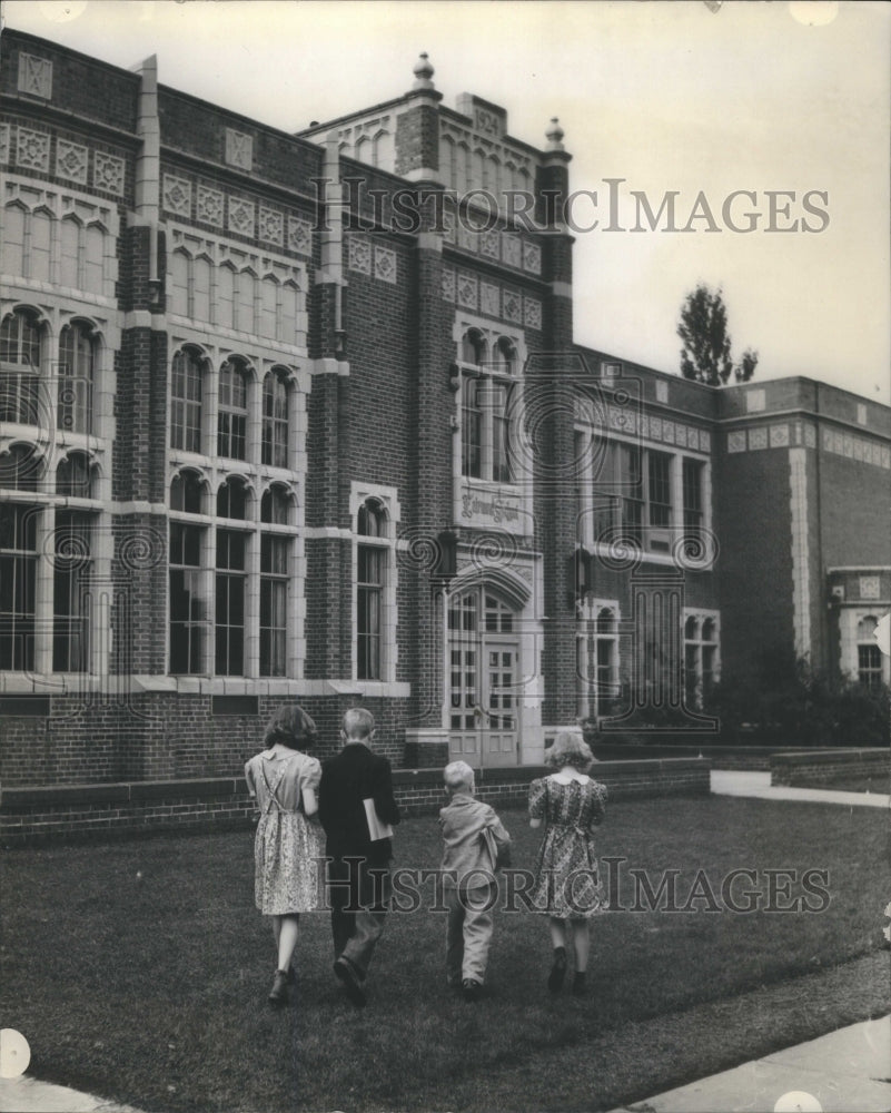 1938 Press Photo Fair Monet School - Historic Images