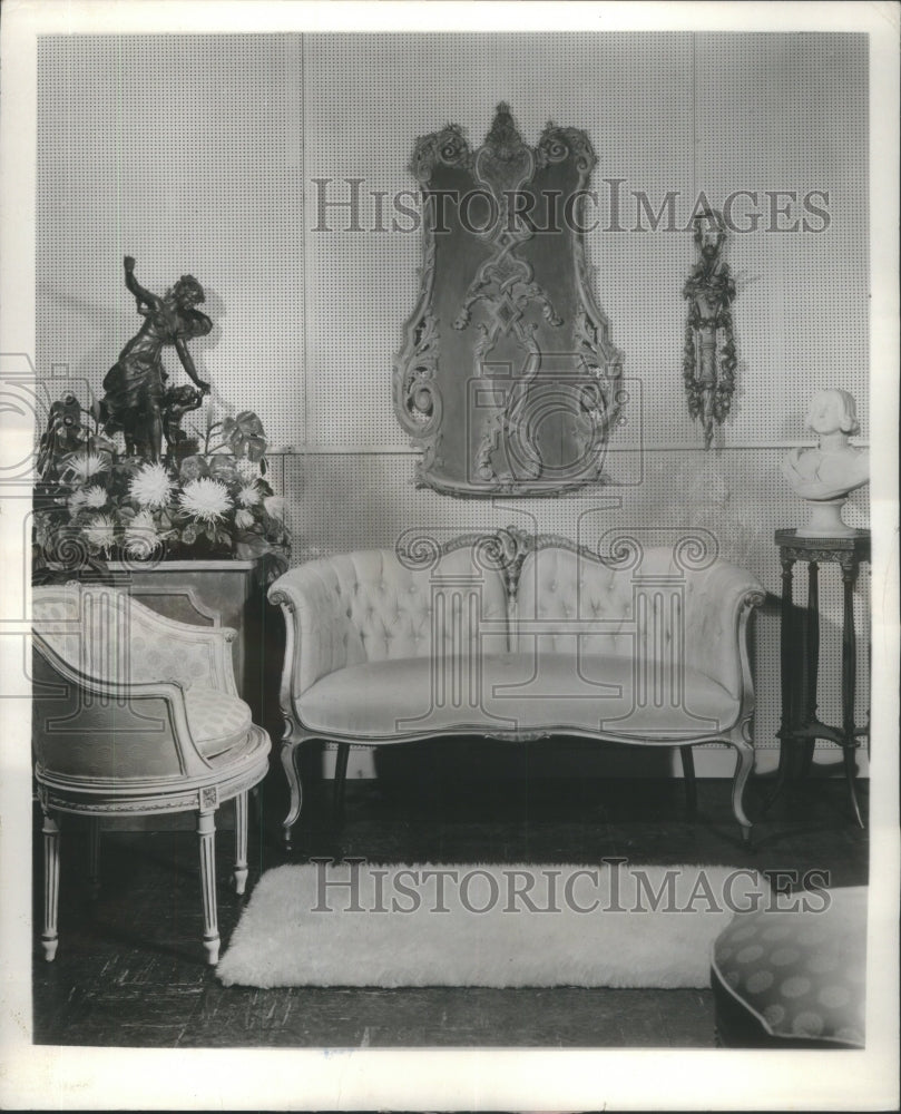 1961 Press Photo Louis XVI Style Furniture Chair Fruitw- Historic Images