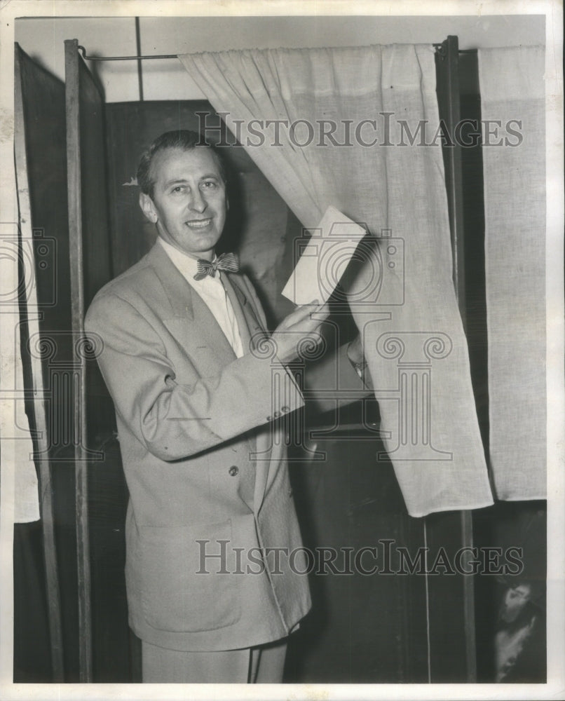 1952 Press Photo Alderman Candidate Kenneth Nathan- RSA19203- Historic Images