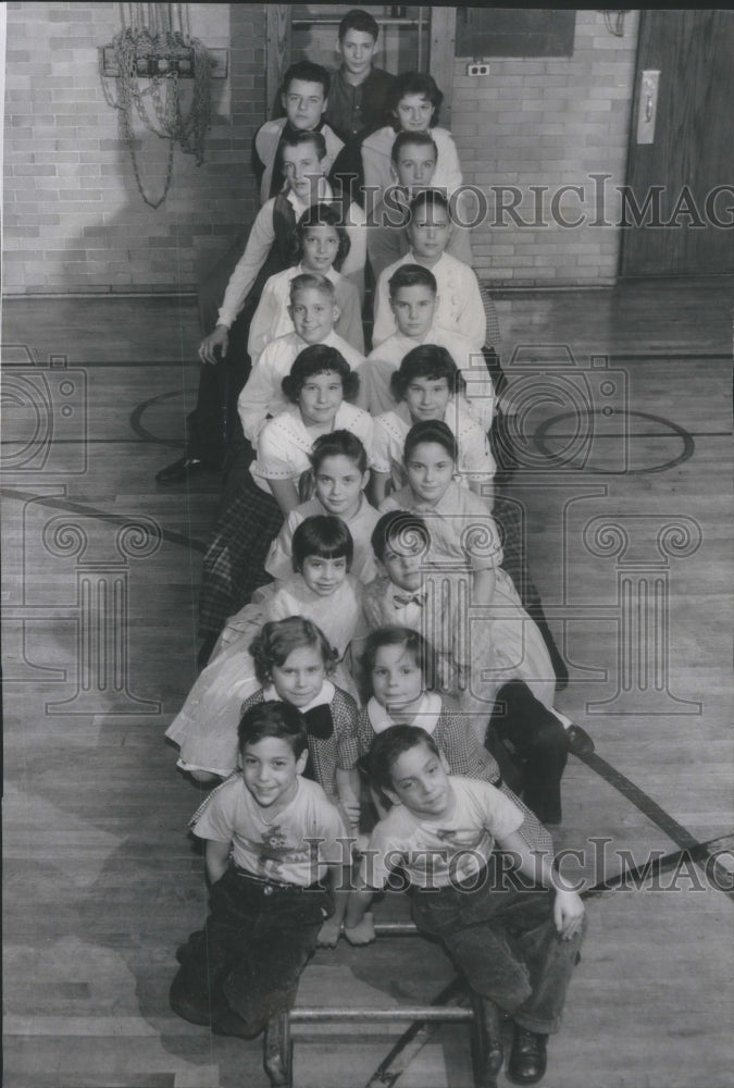 1959 Press Photo Teacher lovett Elementary school stude- RSA19349- Historic Images