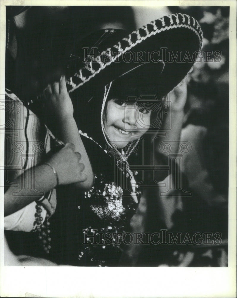 1935 Press Photo sombrero Jianette Carrizal Millard Int- RSA23033- Historic Images