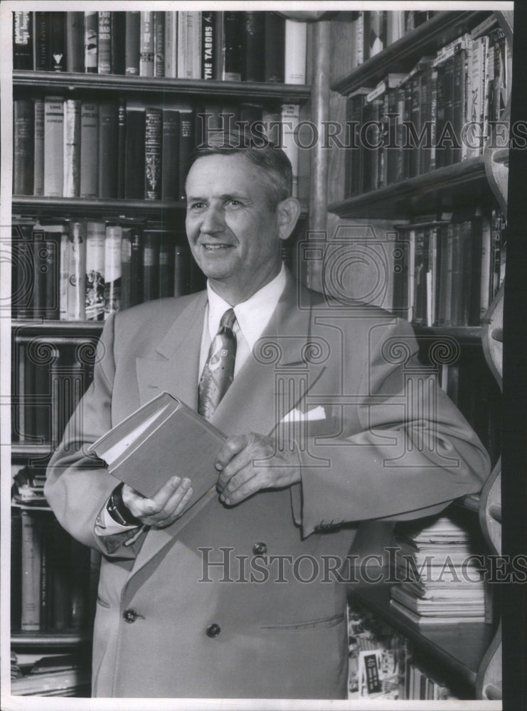 1957 Press Photo Leverette Davidson Denver chancellor - Historic Images