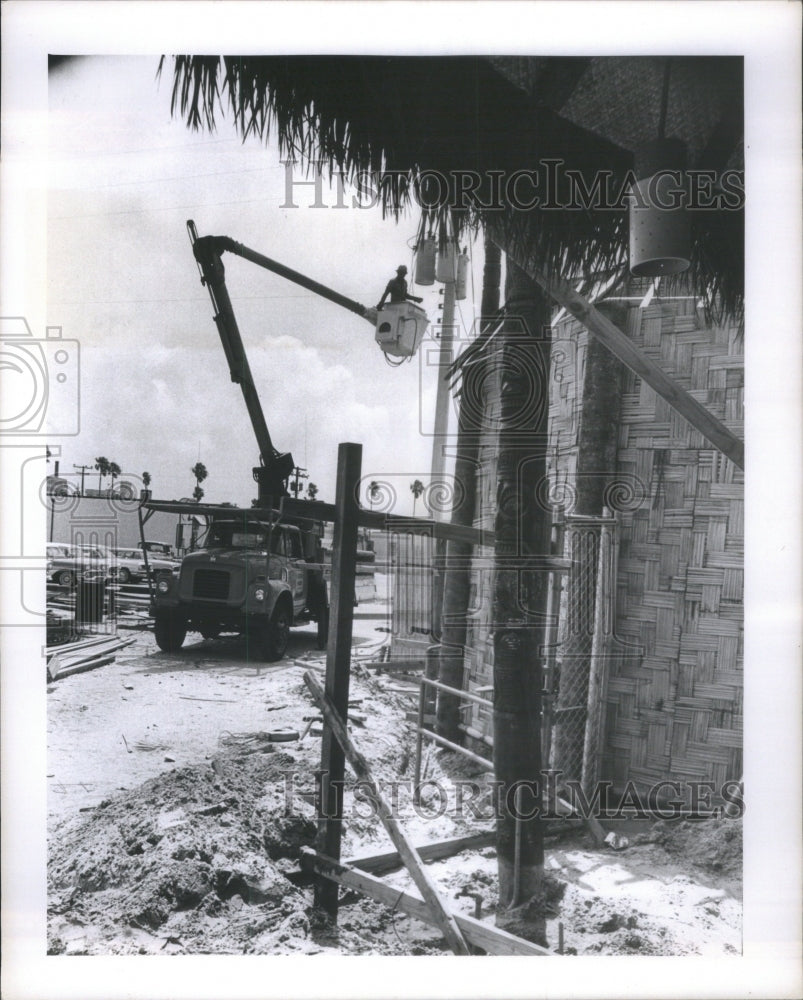 1965 Press Photo Canes truck Bounty Exhibit home damage- RSA24813- Historic Images