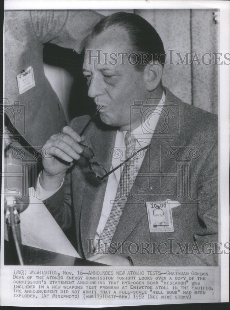 1952 Press Photo Chairman Gordon Dean Atomic Engery Com- RSA25821- Historic Images