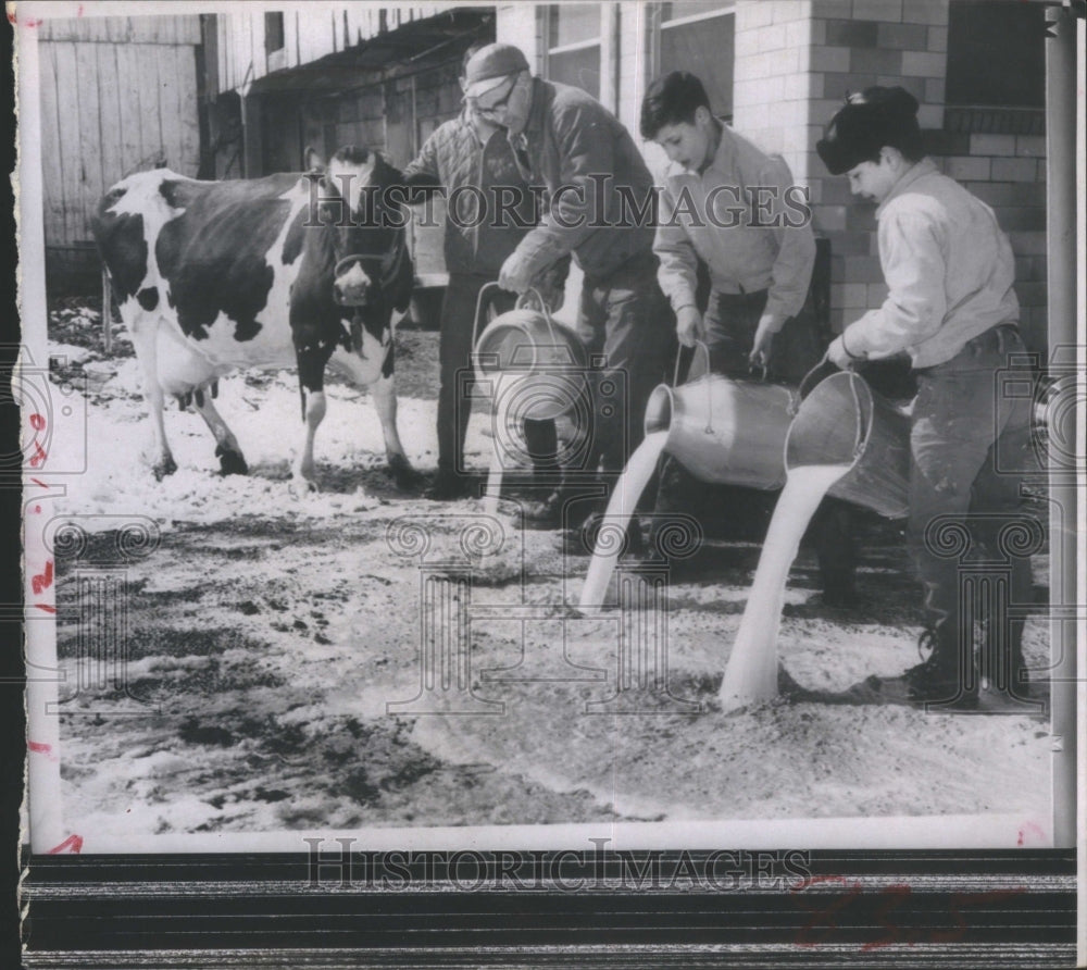 Milk Prices Cow Family- Historic Images