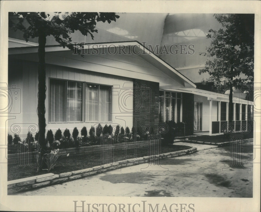 1968 Press Photo London House Trees- RSA31439- Historic Images