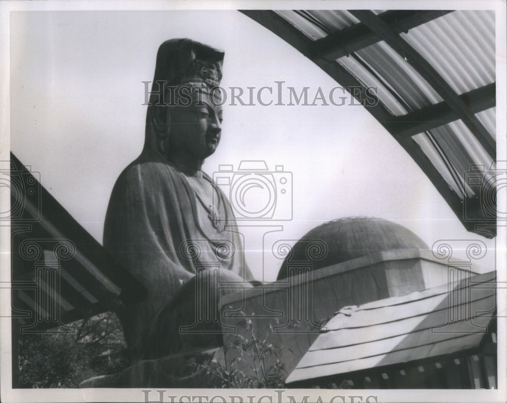 1970 Press Photo Buddha Kyoto Temples Tokaido Japan- RSA32443- Historic Images