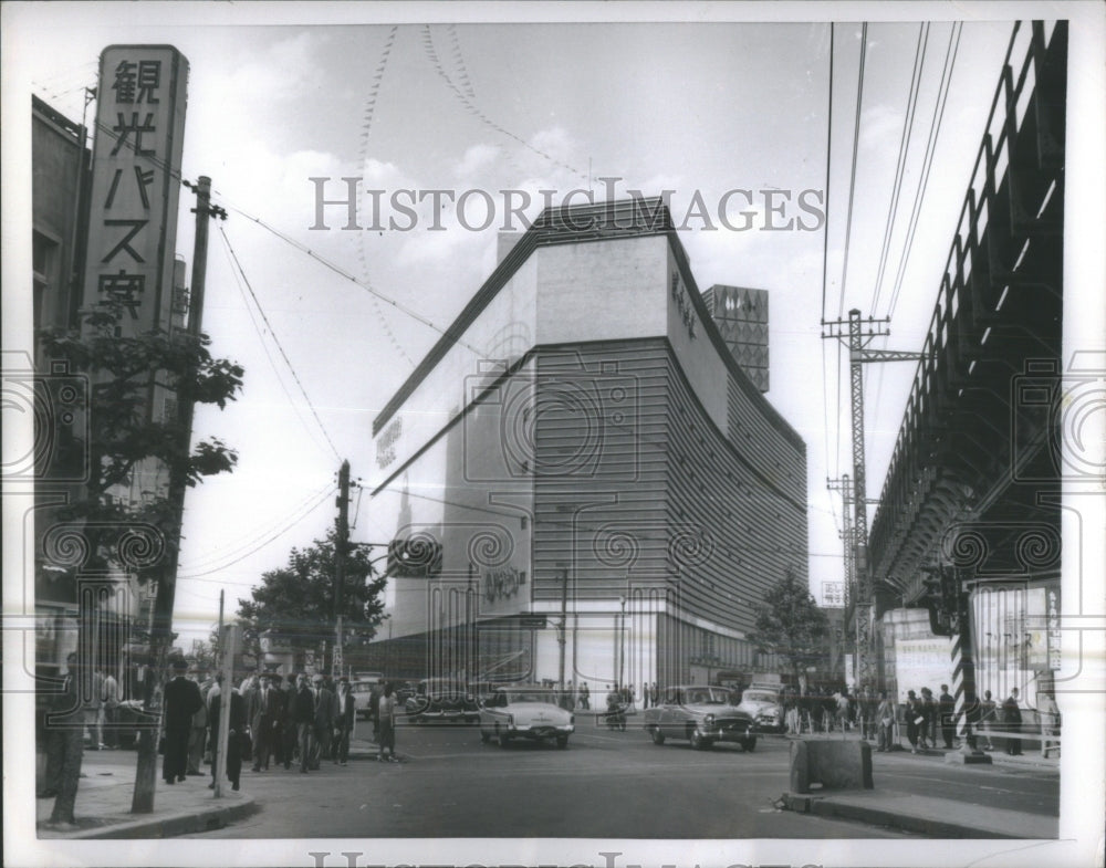 1957 Press Photo Tokyo triangular Structure Seats Hall- Historic Images