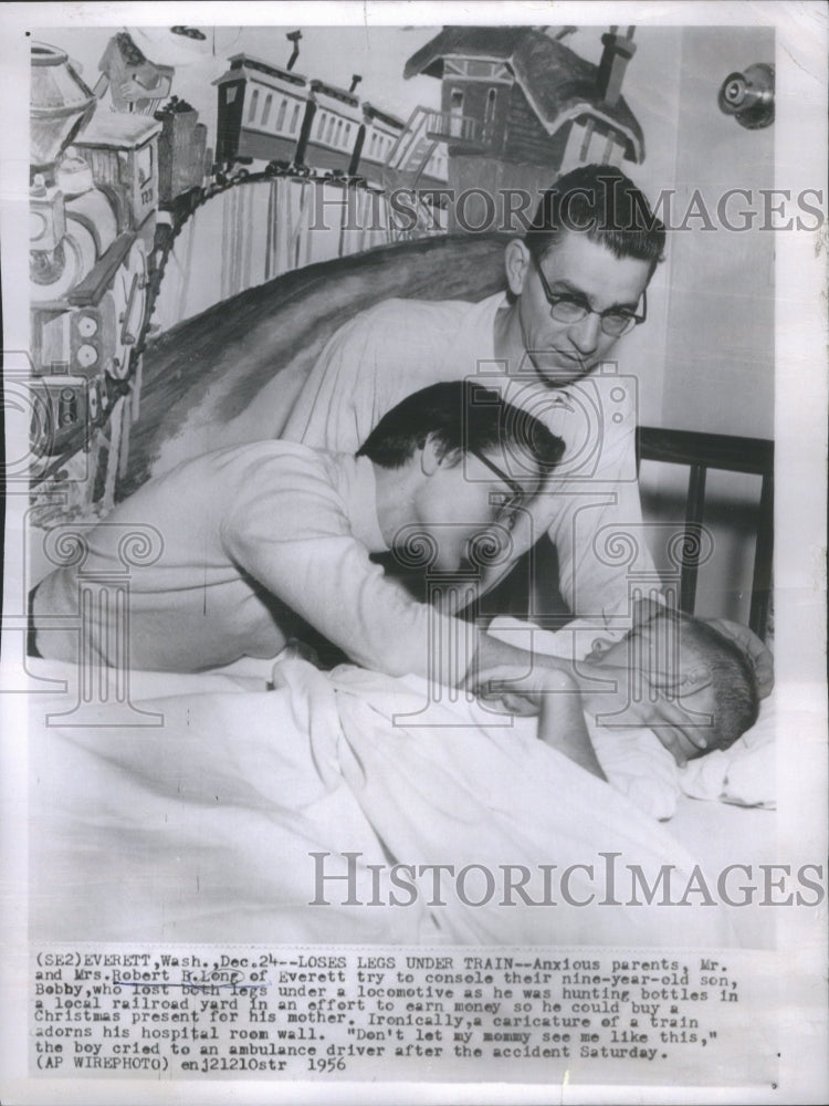 1956 Press Photo Mrs Robert Long Everett Console Son le- Historic Images