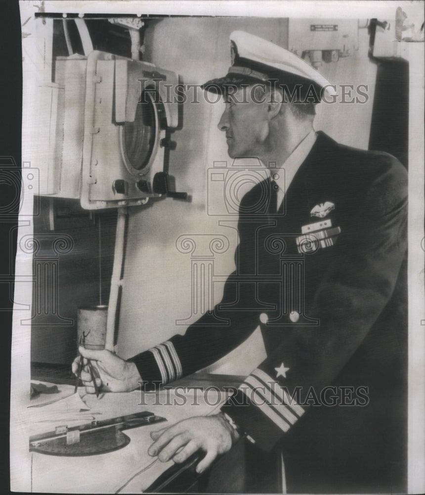 1950 Press Photo Skipper James Knowlton, Pioneer Dale- Historic Images