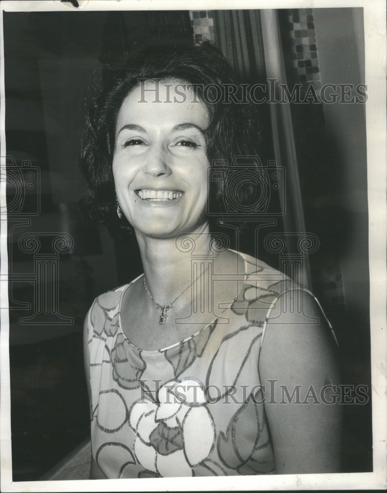 1963 Press Photo Costa Rican Ambassador Wife Facio- RSA41919- Historic Images