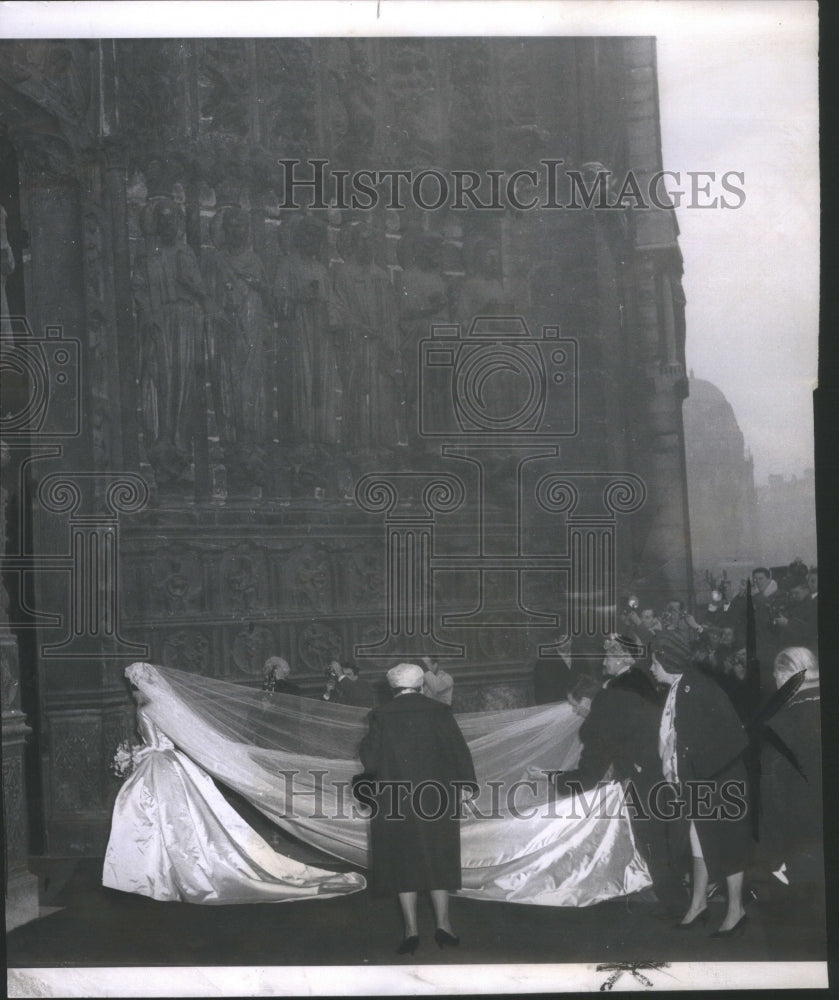 1960 Press Photo Princesse Marie-Francoise Wedding Gown- RSA42309- Historic Images