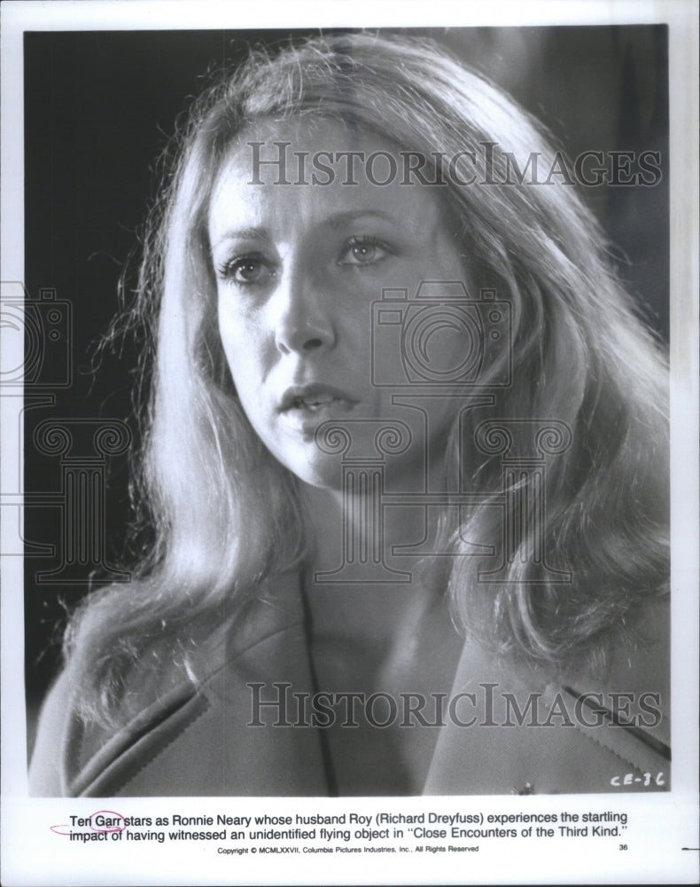 1977 Press Photo Teri Garr Stars Ronnie Neary Actress- RSA45841- Historic Images