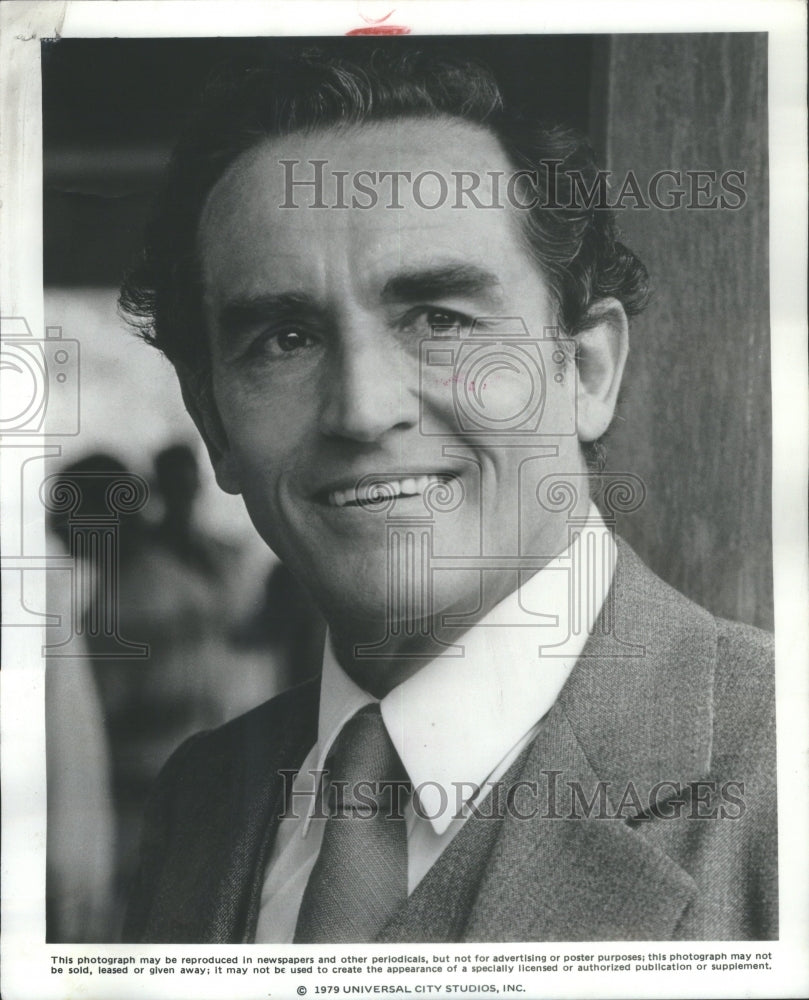 1979 Press Photo Vittorio Gassman Peasant food best- RSA47289- Historic Images