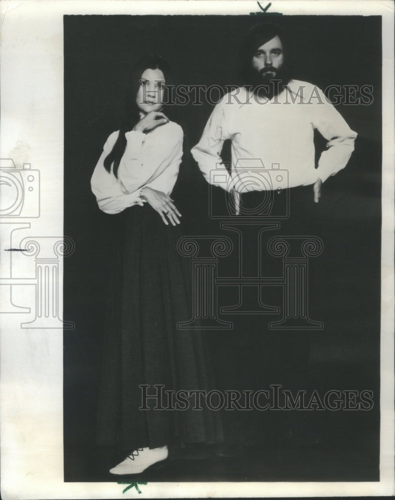 1969 Press Photo Victoria Pat Garvey folk singers West- Historic Images