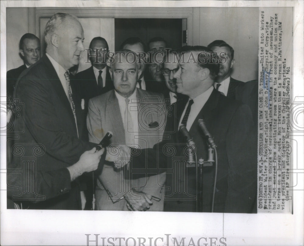 1961 Press Photo Walter P.Rauther &amp; John D.Leary.- RSA49803- Historic Images