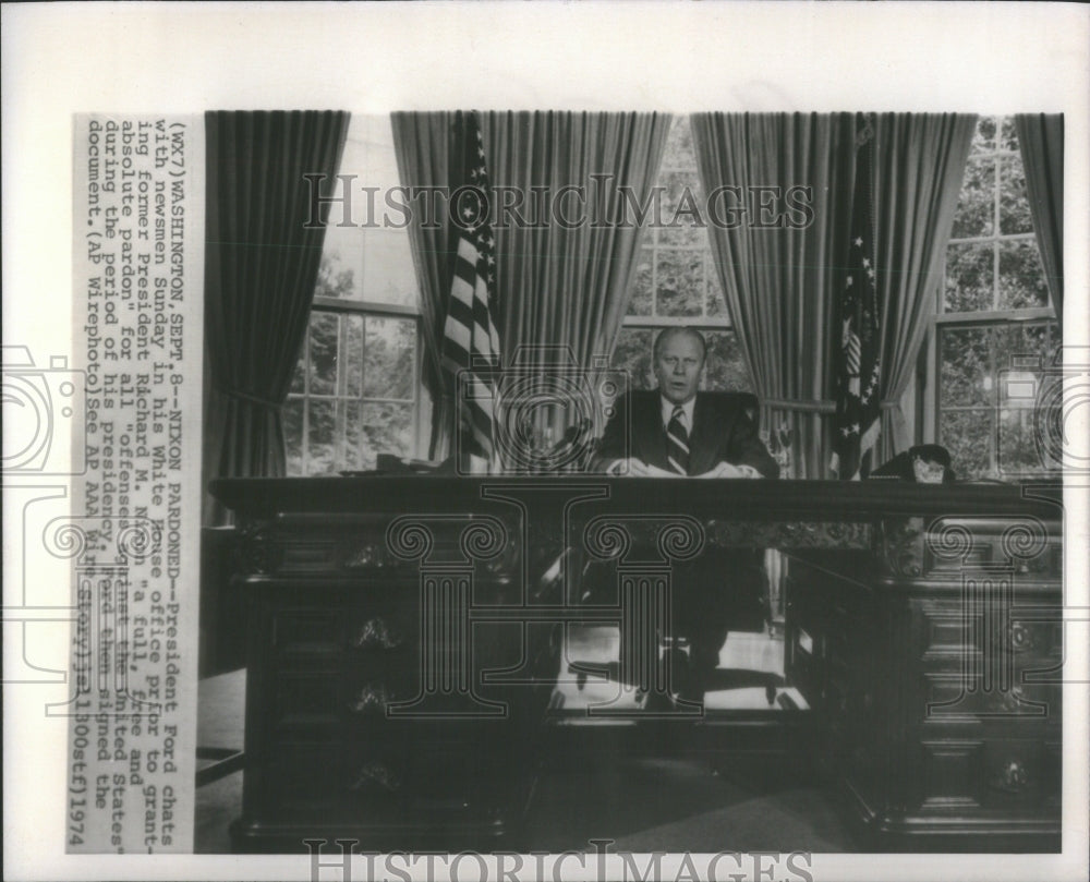 1974 Press Photo Nixon Pardoned President Ford newsmen- RSA51311- Historic Images