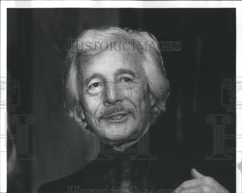1979 Press Photo Fashion Designer Oleg Cassini- RSA53601- Historic Images