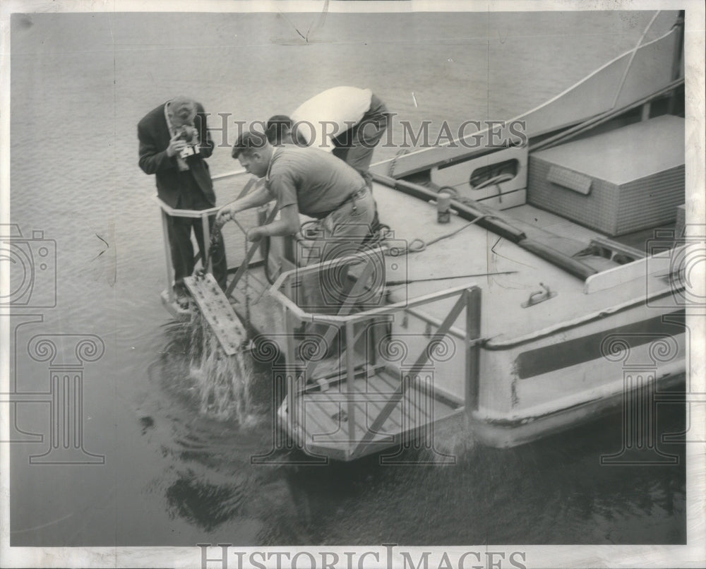 1957 Press Photo Police boat Magnetic Montrose Harbor - Historic Images