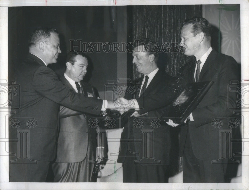 1967 Press Photo David Brinkley - Broadcasters' Distin- RSA54377- Historic Images