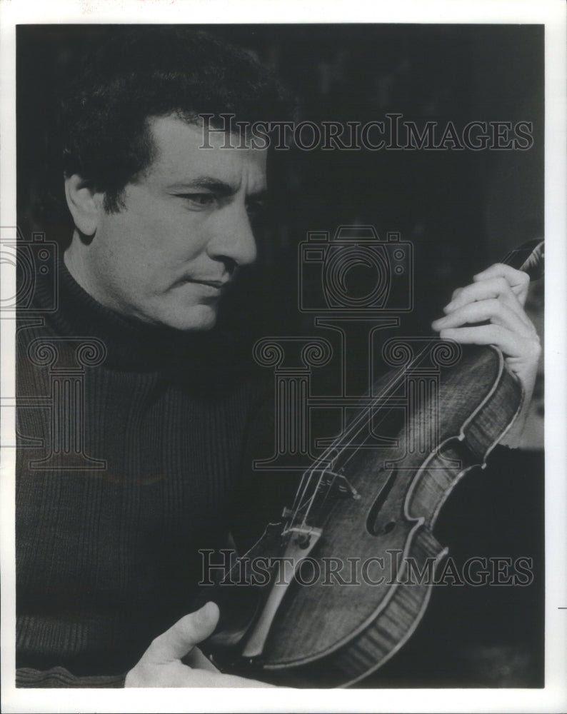 1977 Press Photo Joseph Golan Chicago Orchestra- RSA54657- Historic Images