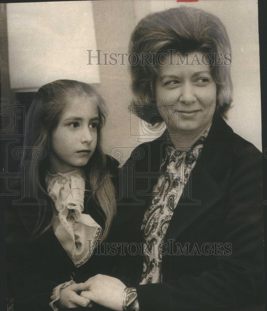 1973 Press Photo Virginia & Kris Capling.- RSA60313- Historic Images