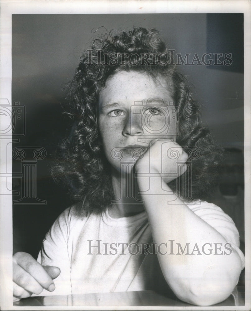 1949 Press Photo Diane Allan Charles Johnson Charles Coroner Blood Joliet Home - Historic Images