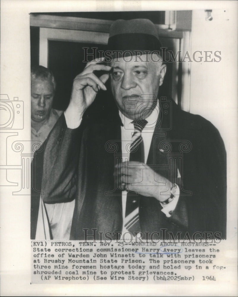 1964 Press Photo State corrections commissioner Harry Avery Warden John Winsett- Historic Images
