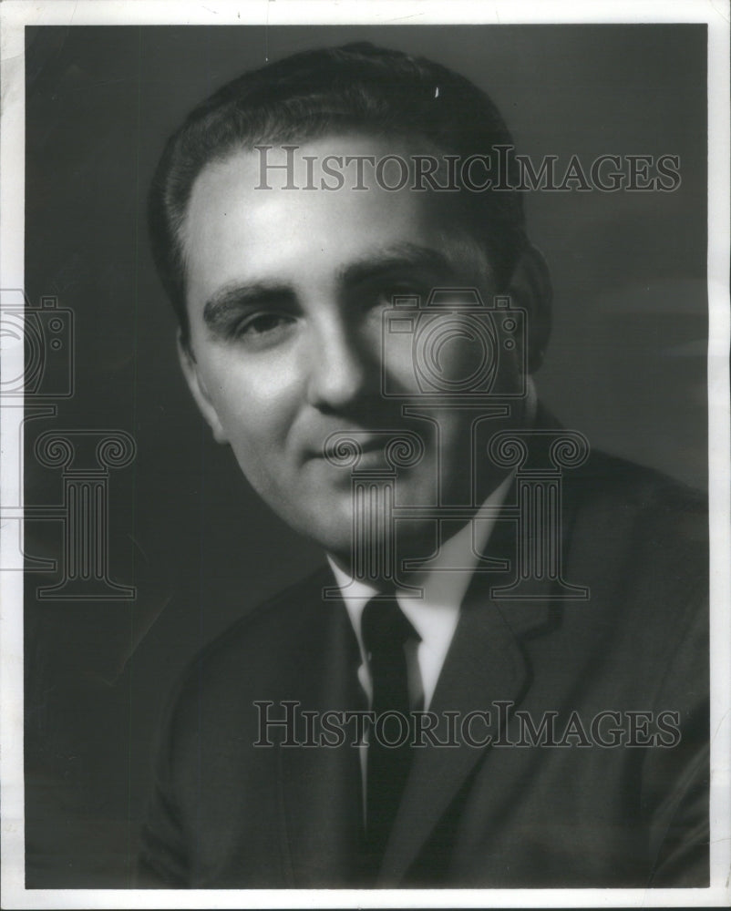 1967 Press Photo James Gayle, Assistant Vice President At Mid-City National Bank- Historic Images