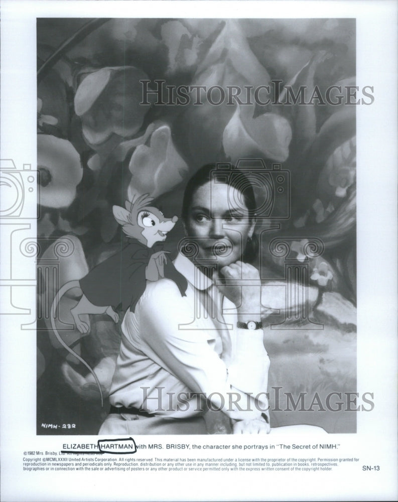 Press Photo Elizabeth Hartman Mrs Brishy Character Portray Secret NIMH- Historic Images